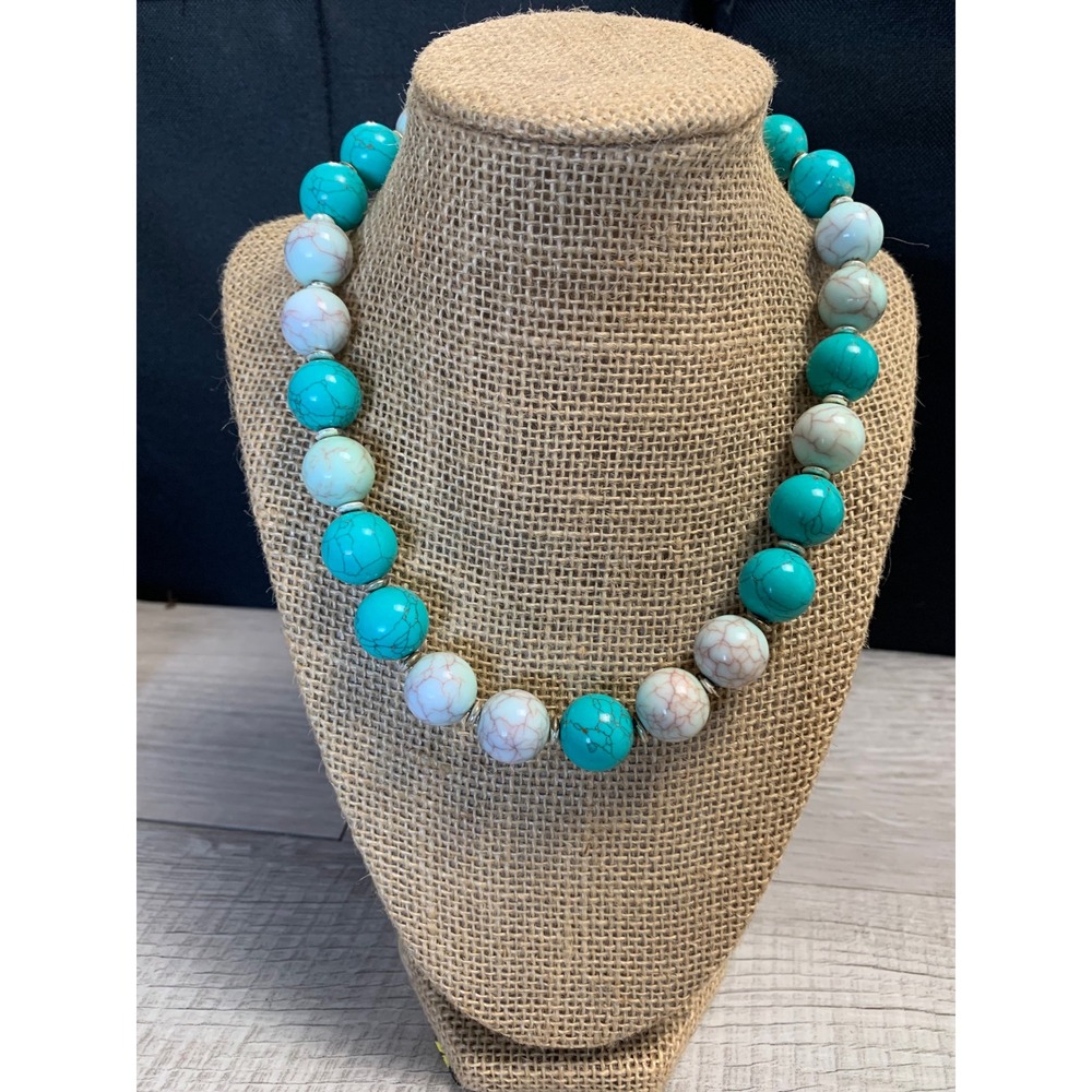 Turquoise White Marbled Chunky Beaded Statement Necklace 16 Inch Silver Tone